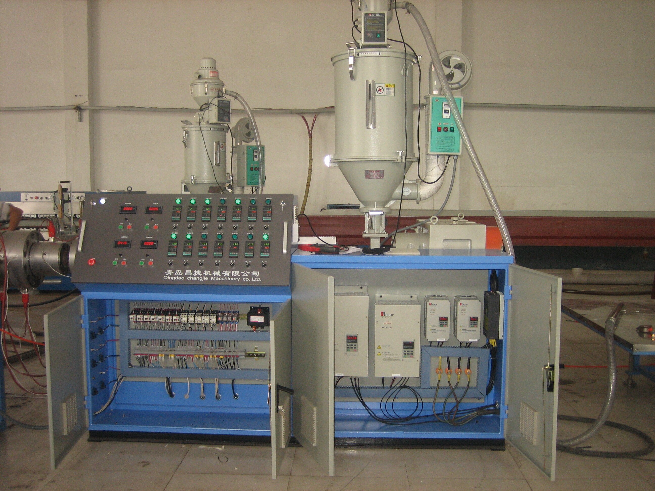 twin-screw extruder ၏ အားသာချက်များနှင့် အသုံးချမှုများ