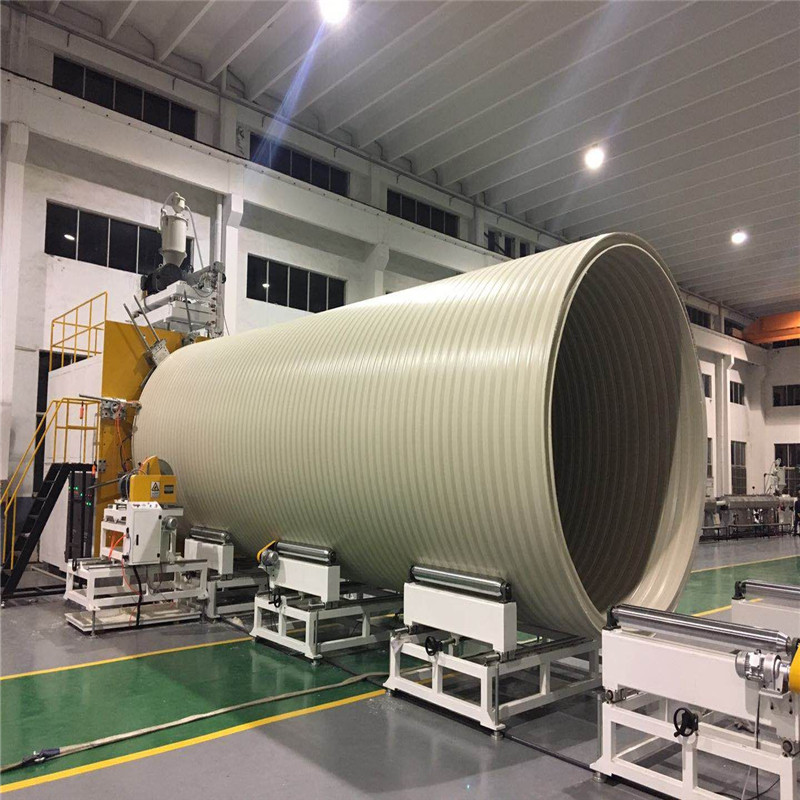 HDPE ကြီးမားသောအချင်းအခေါင်းပေါက်နံရံအကွေ့အကောက်များသောပိုက် extrusion လိုင်း