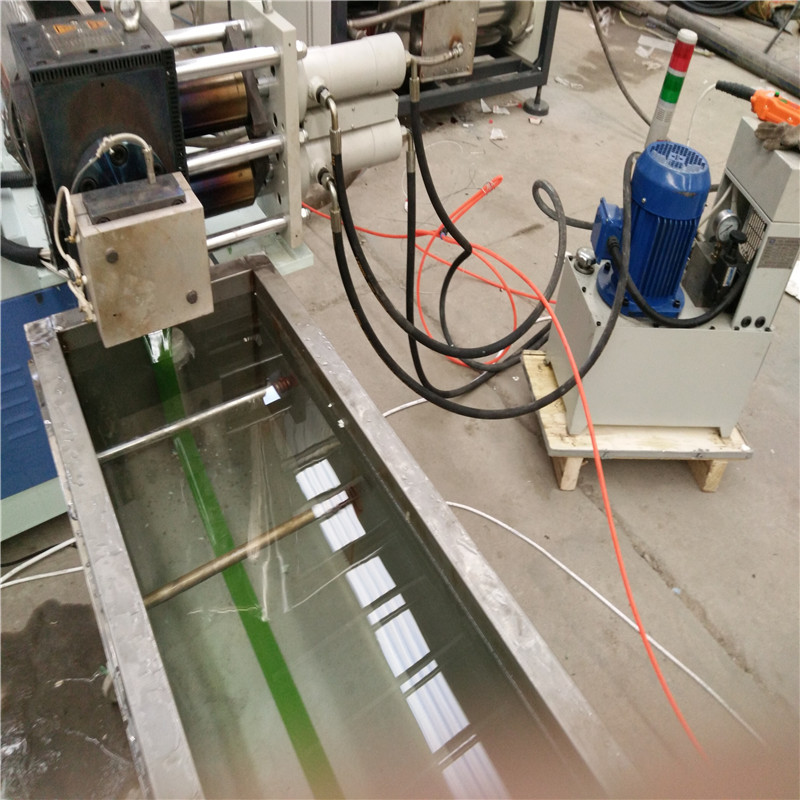အိမ်မွေးတိရစ္ဆာန်သိုင်းကြိုး extrusion လိုင်း