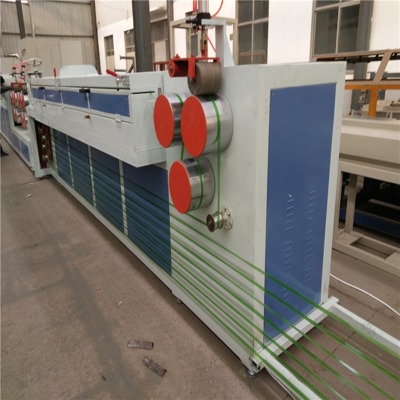 PET ထုပ်ပိုးခြင်းခါးပတ် extruder
