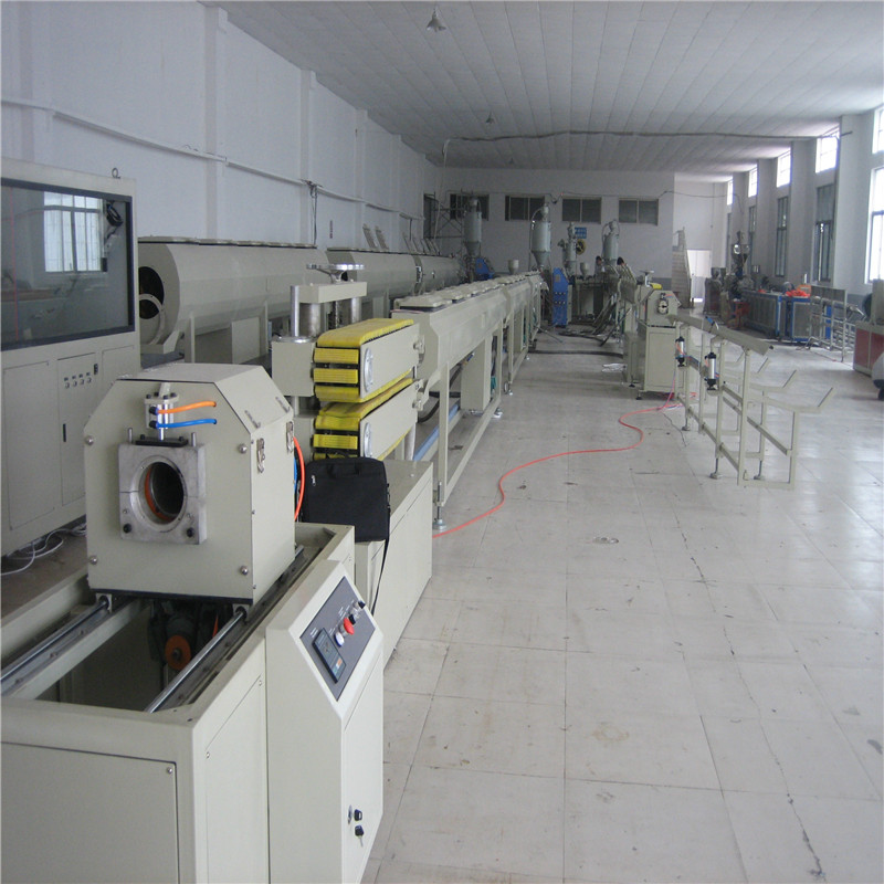 သုံးလွှာ PPR/PE ပိုက် Extruder စက်များ